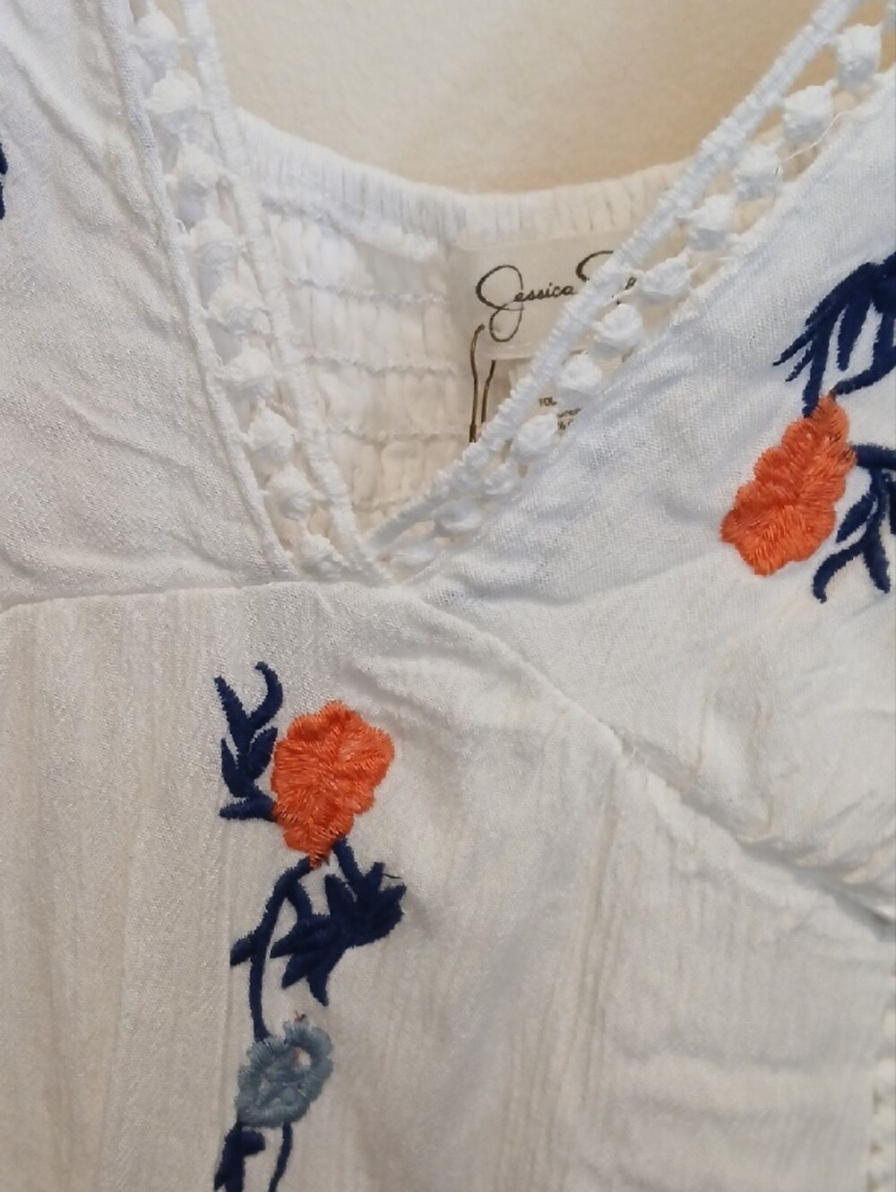 Jessica Simpson White Mini Dress with Blue and Orange Floral Embroidery - Picture 4 of 9